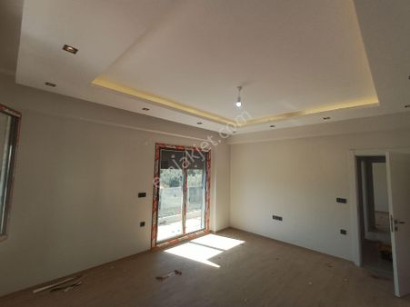 Burhaniye Yunus Mahallesi'nde Satılık Da