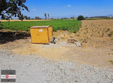 Satılık 16800 M2 Yola Sıfır Tarla Çiftlik Depo Yapımına Uygun