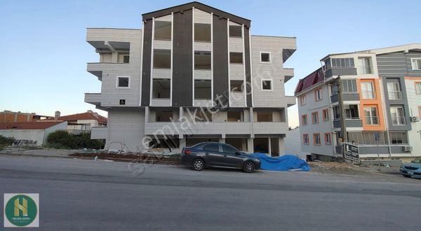 Has Real Estate Gayrimenkul Den Çakmak Caddesi Üstü Satılık 2+1