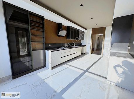 Cadde 38 De Ultra Lüks 4+1 Daire