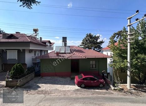 Gedevet Merkez'de 500 M2 Arsalı 2 Katlı Manzaralı Müstakil Ev