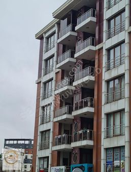 Başakşehir 1.etapta Cadde Üzerinde Geniş Ferah 3+1 160 M2 İşyeri