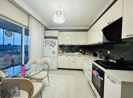 Karakuş'tan █ Merkez'de Site 6.kat Manzaralı 165m² Geniş Lüx 3+1