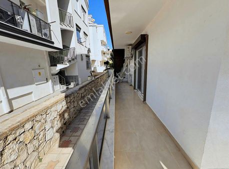 Tam Merkezde Otomatik Panjurlu Bahçeli 2+1 Ayrı Mutfak Daire