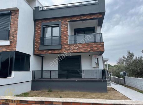 Gözde Life'tan Şakranda Denize Yakın Konumda Satılık Trıbleks