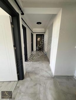 Akgünler Emlaktan Kapaklı Yunusemre Mah.kiralık Giriş Kat 2+1