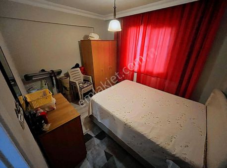 Akçay Köşemden Acil Satılık 3+1 Doğalgaz Asansörlü Daire