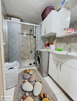 İzmir Üçyol Metro Yakını 3+1 135 M2 Arakat Satılık Daire