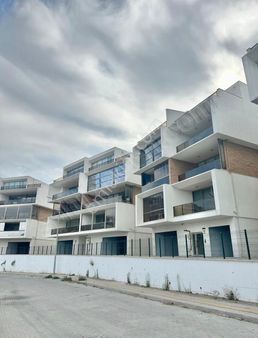 İkon16 Projesinde Deniz Manzaralı 3+1 Lüks Eşyalı Kiralık Daire