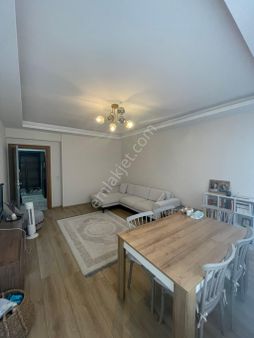 Beykent’te Satılık Geniş 2+1 Daire