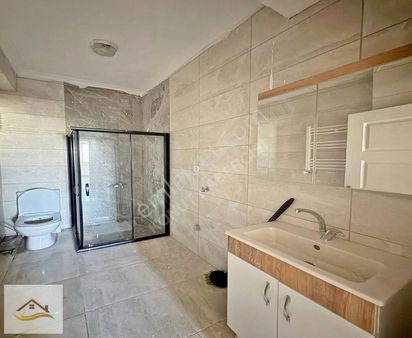 Konut Habercisin'den Ulaşımın Göbeğin'de Çift Wc'li 3+1 Ara Kat