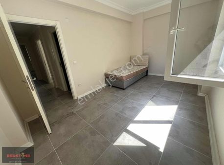 Soğanlık'ta Balkonlu 70m2 Kiralık 2+1