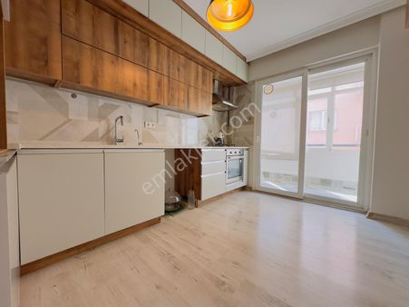 Karşıyaka Yalı Mah. Başkent Acil Yakını Ful Tadilatlı 3+1 Daire