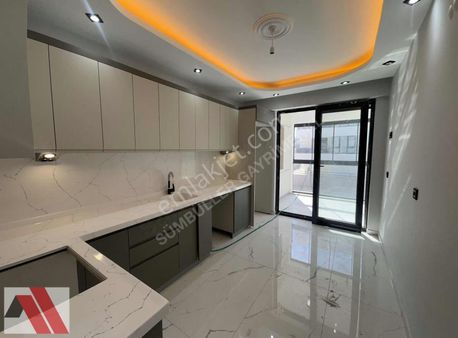 Sümbüller'den Batıkent Sınırı Bahçeli Nizam Kaliteli 3+1 Mülk