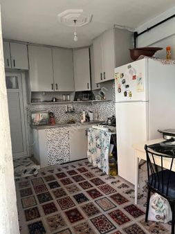 Turgutlu Satılık Atatürk Mah 3 Katlı Bina 1+1 Ve Hepsi Kiracılı