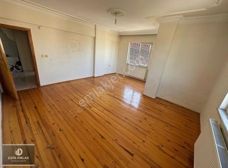 Arapçeşme Mah Balkonlu Geniş Arakat Ferah 3+1 Satılık Daire