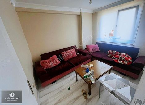 Yeni Mah Balkonlu Temiz Ferah İçi Lüx Fırsat! 2+1 Satılık Daire