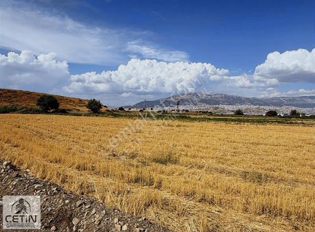 Yeşilyurtta Yol Kenarı,manzaralı,hisseli Satılık Arsa