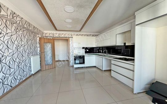 Ufuktepe'de Ankara Manzaralı Site Dairesi!