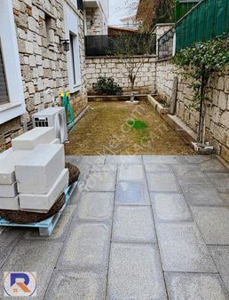 Reisdere Köy İçi Bahçeli Giriş Kat 2+1 Geniş Daire