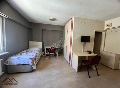 Tren Garı Yakını 1+0 Kiralık Daire