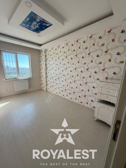 Royalest'ten Temiz Bakımlı Daire