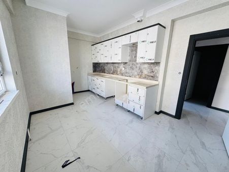 Battalgazi'de Caddeye 1 Bina Mesafede 2+1 Giriş Kat Satılık Sıfır Daire !!