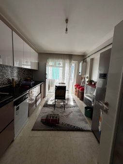 Sincan Pınarbaşı Mah Ön Cephe Ful Yapılı Çok Geniş 4+1 Daire