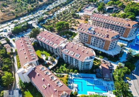 Kuşadası Ramada 5* Otel'de Satılık 1+1daire
