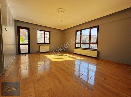 Barut Emlaktan Kat Konumunda Yüksek Giriş 3+1 Daire
