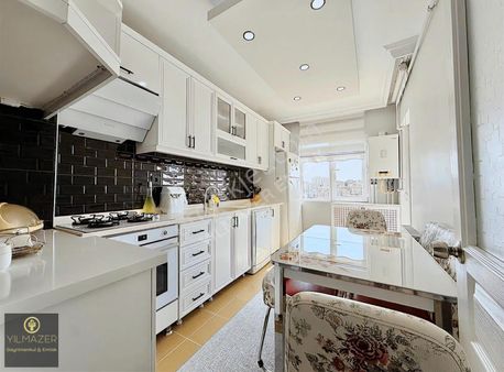 Merkezi Konumda 3+1 Geniş Daire Full Yapılı Masrafsız