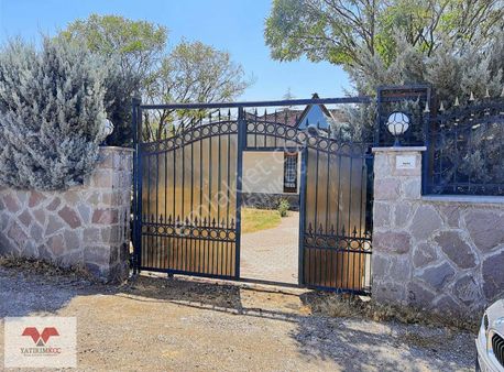 Tulumtaş'ta Satılık Müstakil Ev (1800 M2 Arsaya Sahip)