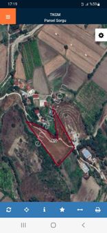 Kızılkaya Mahallesinde 8937 M2 Tarla