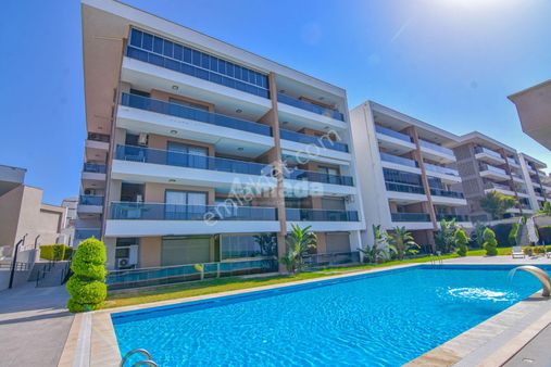 Kuşadası İkiçeşmelik'te Lüks, Geniş 1+1 Satılık Daire