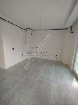 Güvenay - Çorum Bahçelievler Mah.cumartesi Pazarı Civarı 3+1 Satılık Daire