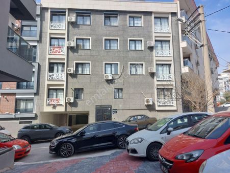 Hasanağa Parkı Yakını İ.i.b.fakültesi Yakını Lüks 1+1 Daire