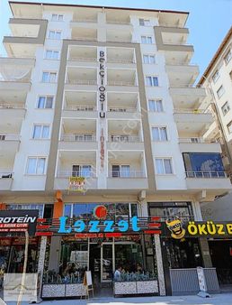 Üniversite Yanında Bekçi Oğlu Rezidansta Satılık Eşyalı Lüks 1+1