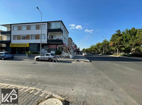 Devren Satılık Oto Galeri Esenyurt Mehmet Özhaseki Blv. Üzeri