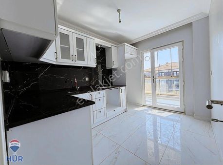 Ömer İnan Remax Fatih Mah. 2+1 100m2 Kiralık Daire