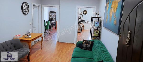 Markantalya Karşısında Kurumsal Kirada Satılık Ofis Hisseleri