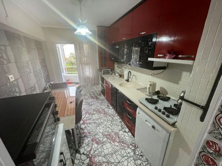 Selçuklu Mh De 3+1 Full Yapılı Ara Kat Köşe Daire