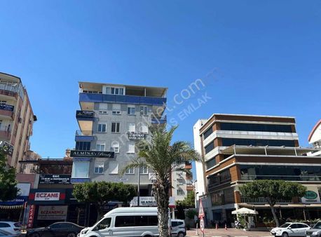 Konyaaltı Atatürk Bulvarı Üzeri Teraslı 3+1 Kiralık Ofis