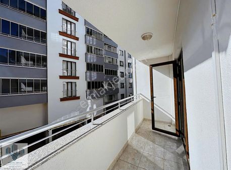 Pelitli Karabey Konaklarında 3+1 Doğalgazlı Daire