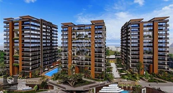 Satılık 2+1 Daire Lara Plajı Yakın Havuzlu Güvenlikli Sitede