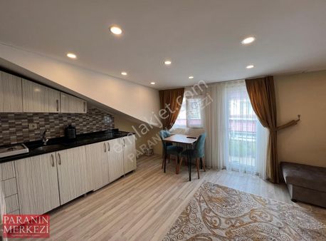 Cadde Arkası Ara Kat Full Eşyalı Balkonlu 1+1 Daire+hemen Taşın