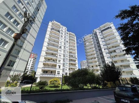 Güney,den Satılık Soli Civarı Site İçerisinde Geniş 3+1 Daire