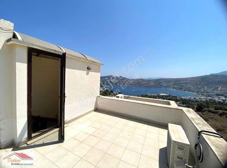 Fırsat !! Kesintisiz Deniz Manzaralı 4+1 Tribleks Villa