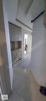 Cumba Gayrimenkul'den Bornova Metroya Yakın Eşyalı Kiralık Daire