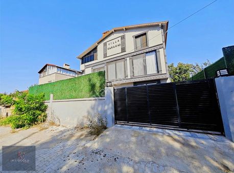 Vize Devlet Mahallesinde 6+1 Satılık Tripleks Ev