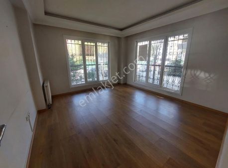 Bahçelievler Mahallesinde Acil Satılık Daire